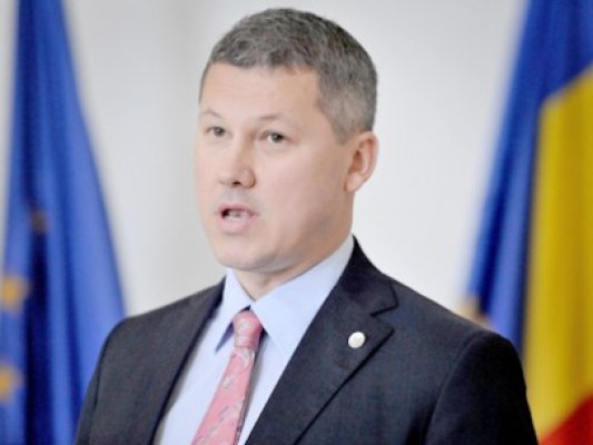 Cătălin Predoiu, premier interimar :